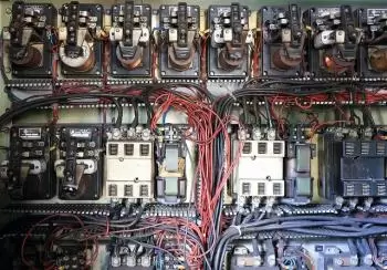 Què és un circuit elèctric? Components i tipus